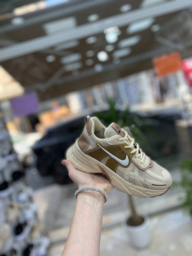 وی تو کی۳۷_۳۸_۳۹_۴۰کرم قهوه ای