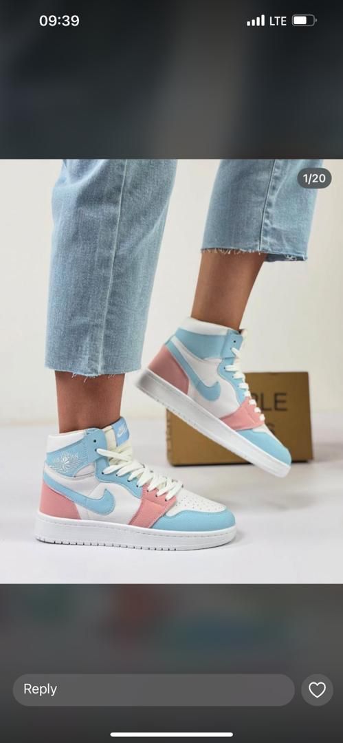 نایک جردنابی سفید صورتی۳۷،۳۸،۳۹،۴۰