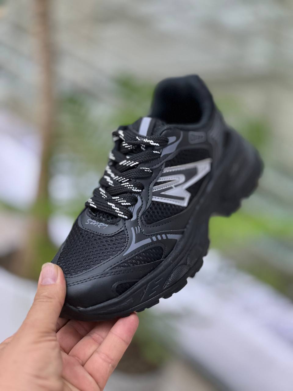 نیوبالانس فشیون مشکی سایز۳۷،۳۸،۳۹،۴۰