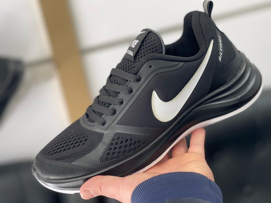 اسپیسر مشکی نایک سفید ۴۱_۴۲_۴۳_۴۴_37_38_39_40