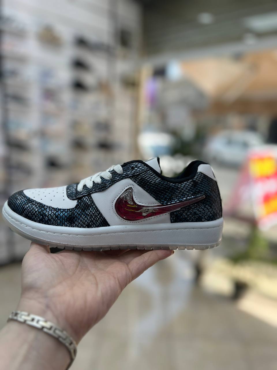 نایک دراگون سایز۳۷.۳۸.۳۹.۴۰سفید-سرمه ای